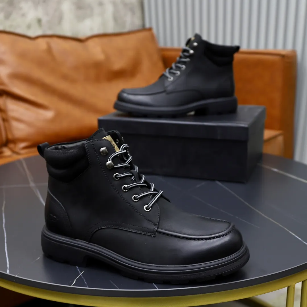 Ex-factory price: 640 thick wool imported from Australia Brand: UGG genuine purchasing agent Size: 39–44 Grade: Official website 1:1 Material: First-layer genuine leather waterproof and anti-freeze upper Real wool lining Original non-slip wear-resistant lightweight soft outsole Style category: Men's casual shoes Trendy style Comfortable on the feet Color: Real picture color